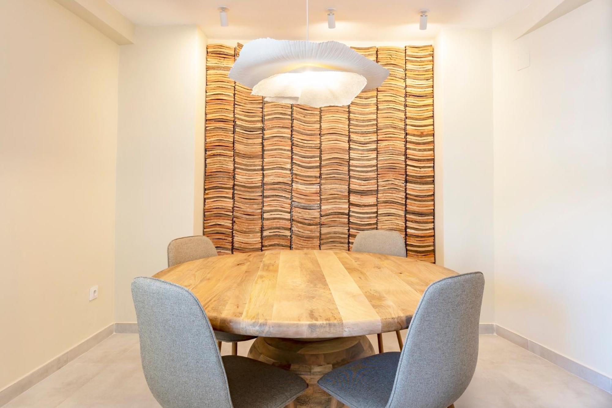 K-Sense By Nuka Homes Platja de Larenal מראה חיצוני תמונה
