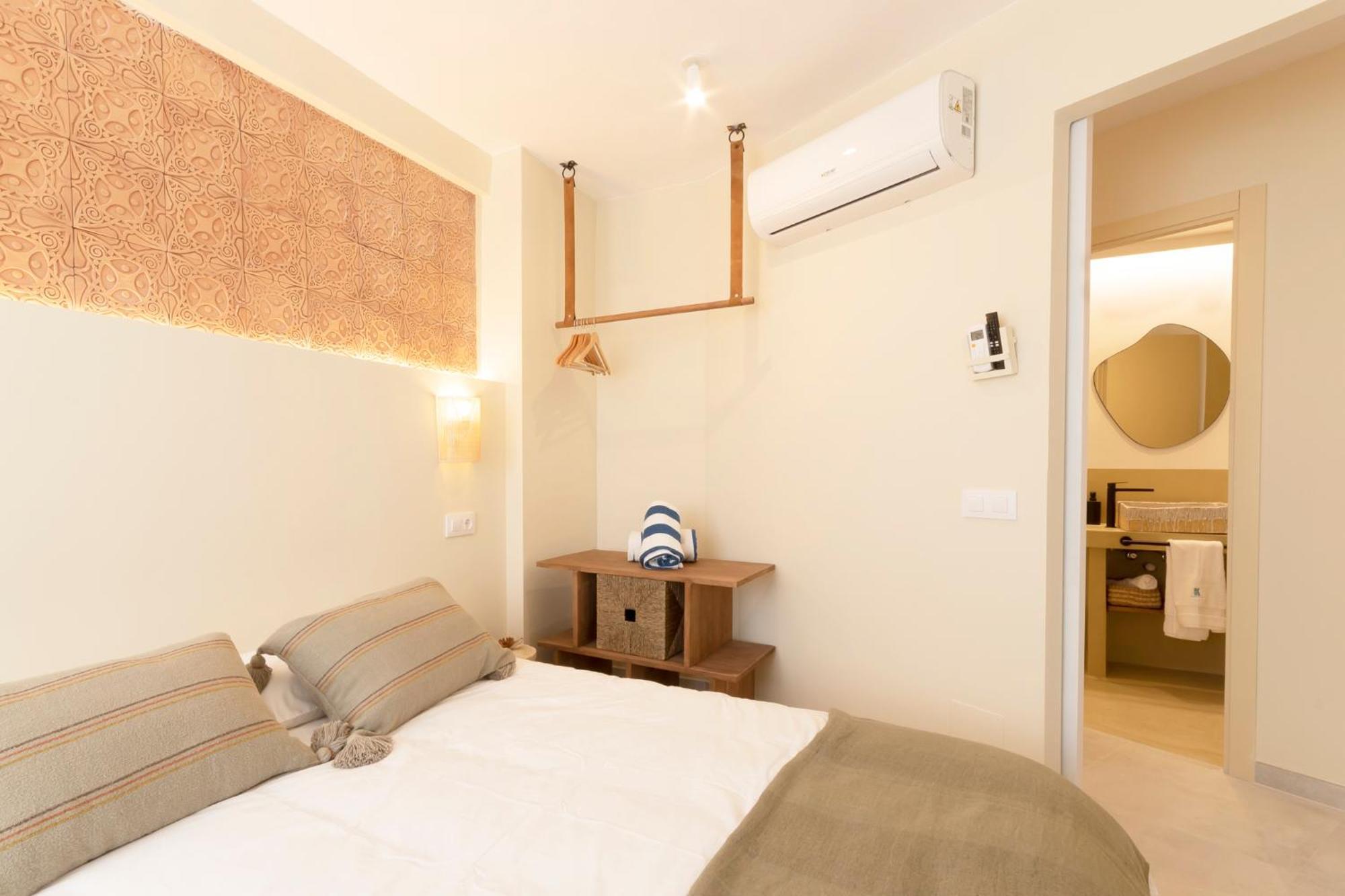 K-Sense By Nuka Homes Platja de Larenal מראה חיצוני תמונה