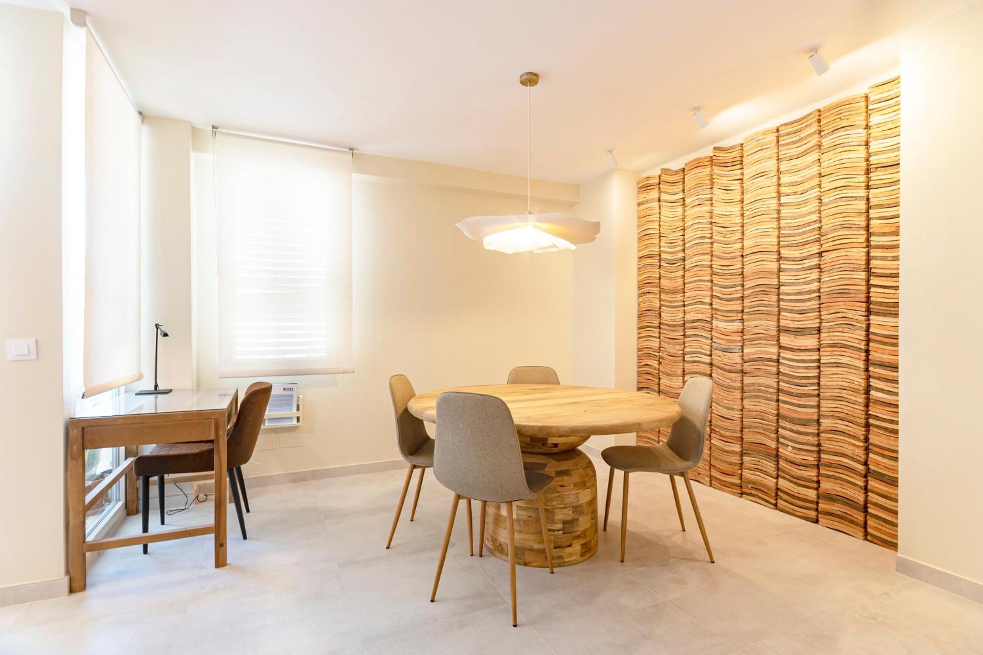 K-Sense By Nuka Homes Platja de Larenal מראה חיצוני תמונה