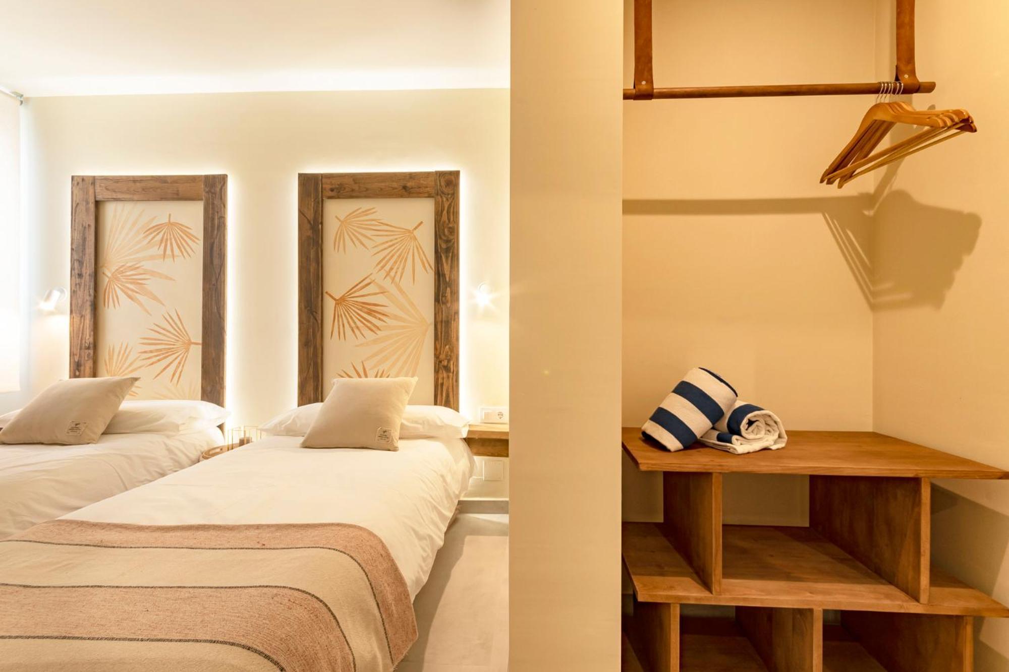 K-Sense By Nuka Homes Platja de Larenal מראה חיצוני תמונה